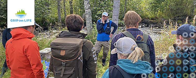 Elever vid SLU en utbildningsdag 2023 om skog och vatten