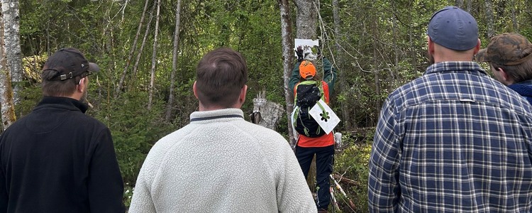 Utbildning på Rankhyttan av sommarjobbarna inför säsongen 2026 . Foto: Matilda Almqvist