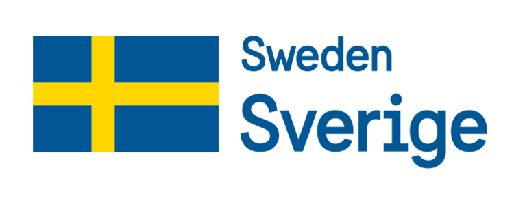 Svenska flaggan med orden Sverige och Sweden vid sidan av